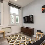 Host & Stay - The Church View