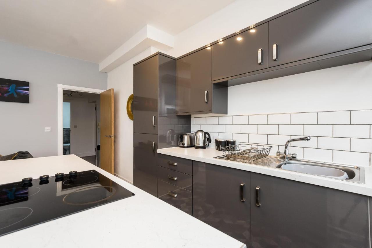 Host & - The Church View Apartment *