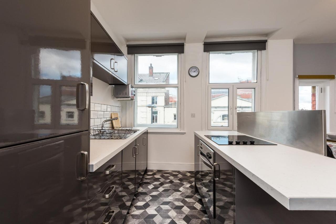 Host & - The Church View Apartment *